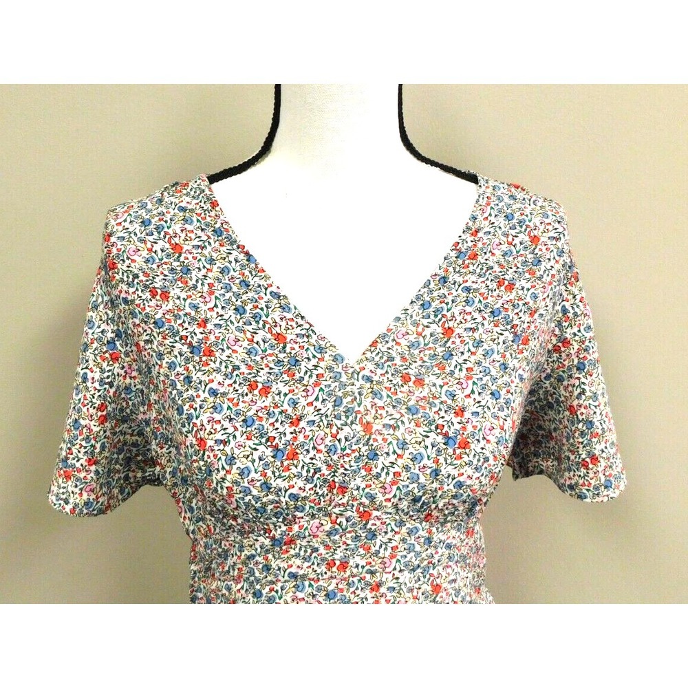 Loft  Women's Dress with Petite Flowers Elastic Waist Short Sleeve Size 6 - Picture 2 of 4